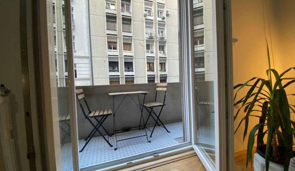 e9143c82-7834-4e66-a442-d92d2ac3a9ef