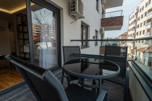 f45eeebf-208a-4ed1-a2b8-9c21a843710d