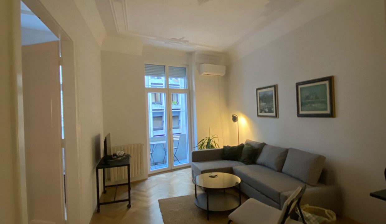 f50cf494-0366-4f3a-bbfb-449e1cf100c9