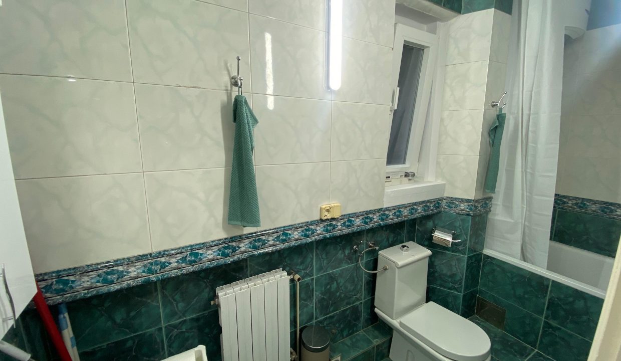 ffae8823-5168-4eea-a5a3-1eb8fc2f2a01