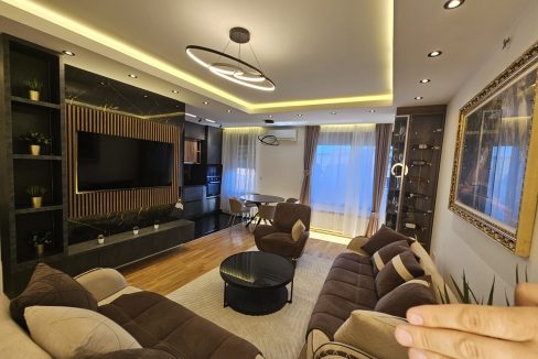 0671c5cc-50cb-4ceb-9489-f90a4d43f591