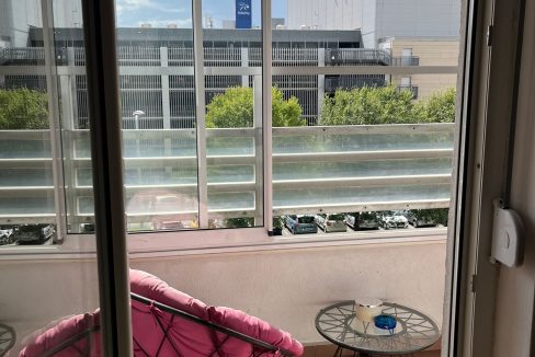 08a3386a-e88f-4644-b2ae-1f9e2d1e7a25