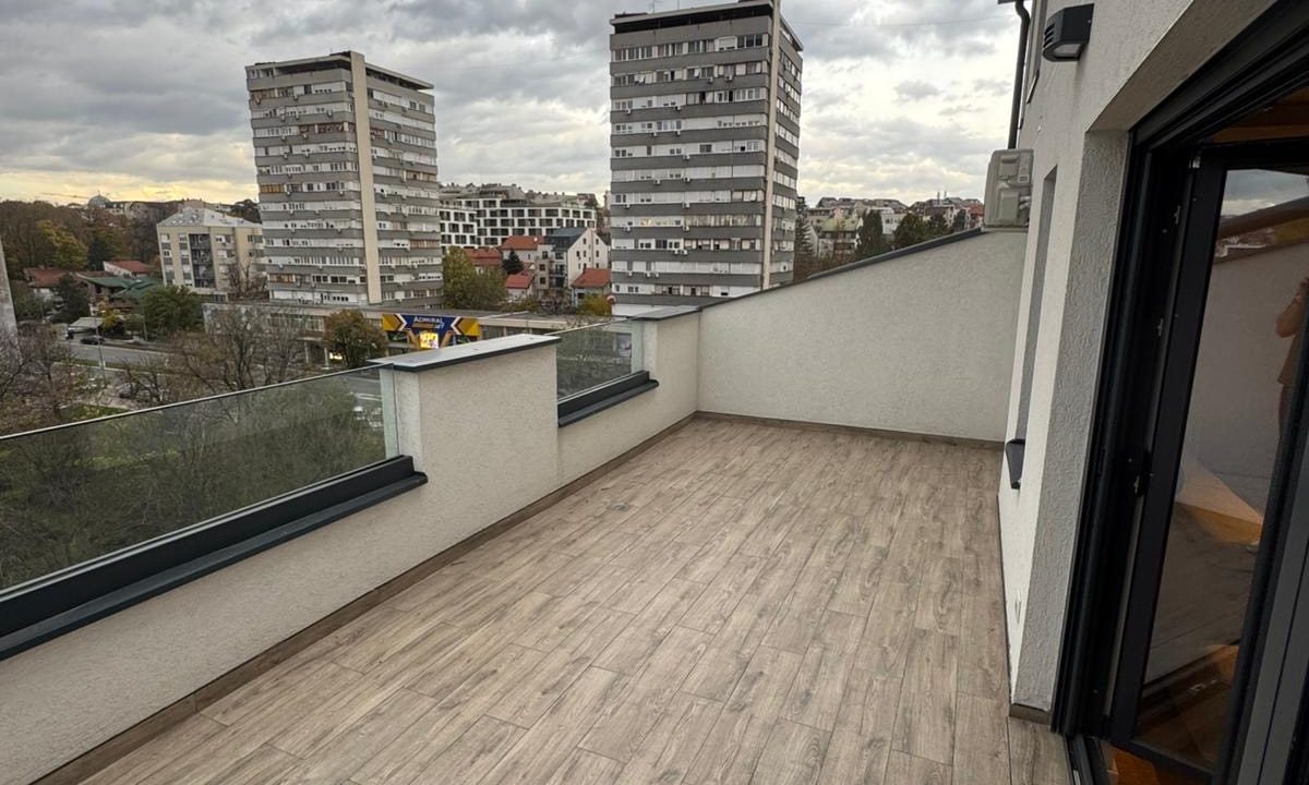 08d6accf-f6f9-4944-84d3-b915b00d0d10