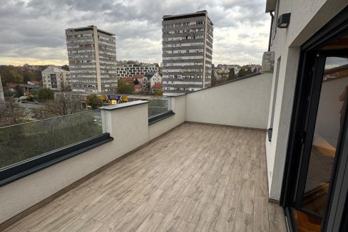 08d6accf-f6f9-4944-84d3-b915b00d0d10