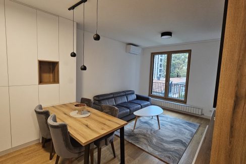 0edbb988-8153-4e55-a948-ddcd2067a657