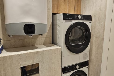 19fa97ab-cb16-4aab-a56e-ab1f3258d943