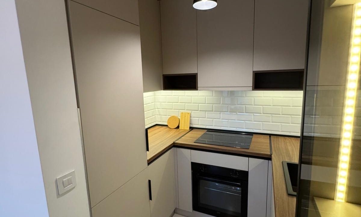 42c46a0d-9c3f-4ea0-8fb3-917fdce877e4_1