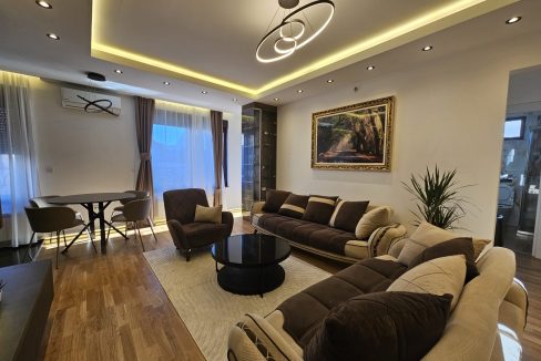 4b595066-4e88-440d-b5ad-3d532ecd0cbb