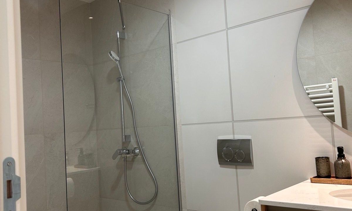 4f7f61c6-ae0e-4f13-aa4b-a18f22d698f4