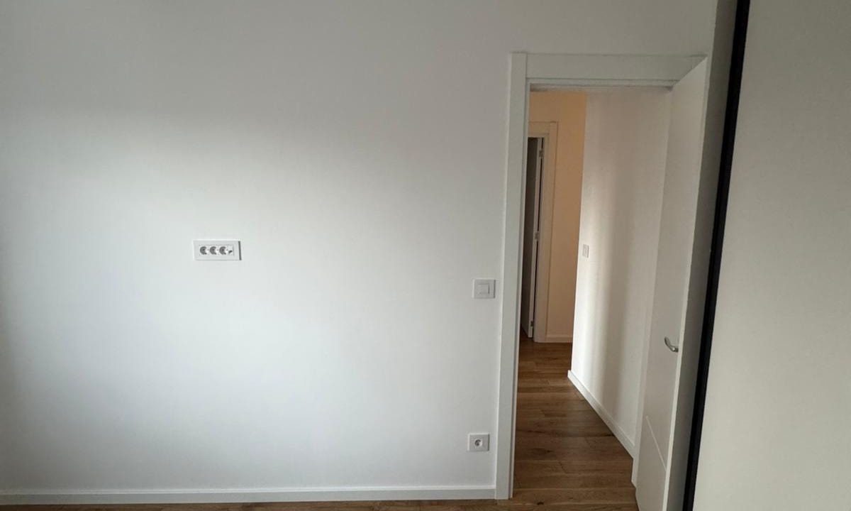 5b062dfd-cb54-4eaa-b95f-23e68bc43777