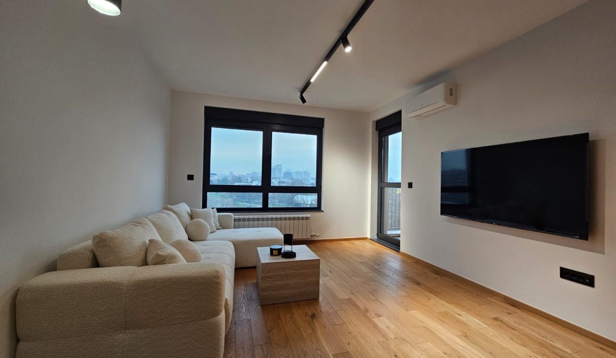 72ad74f6-2cb1-482b-a431-d48ef6cd47bd