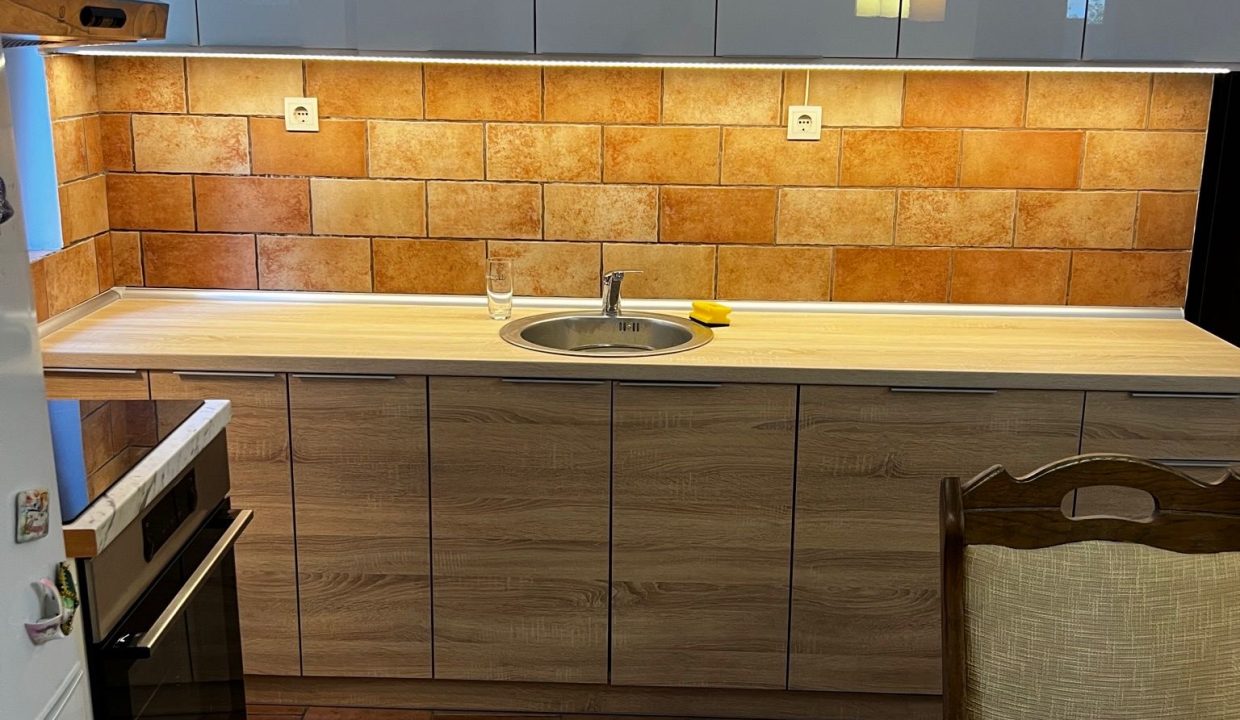 916abd73-bed4-4ffc-bc54-3c85e471bd09