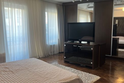 9786b0bc-f763-42a1-8e41-568fd6a8d335