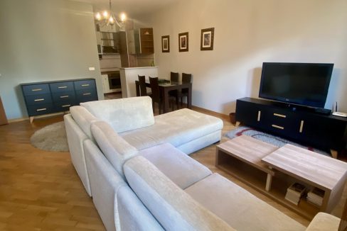 IMG-5893ded153cecb115a97f0efb4982233-V