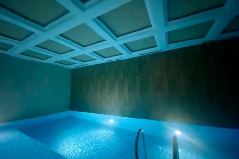 IMG-7b844787b64c4bca9316d606ad77d162-V