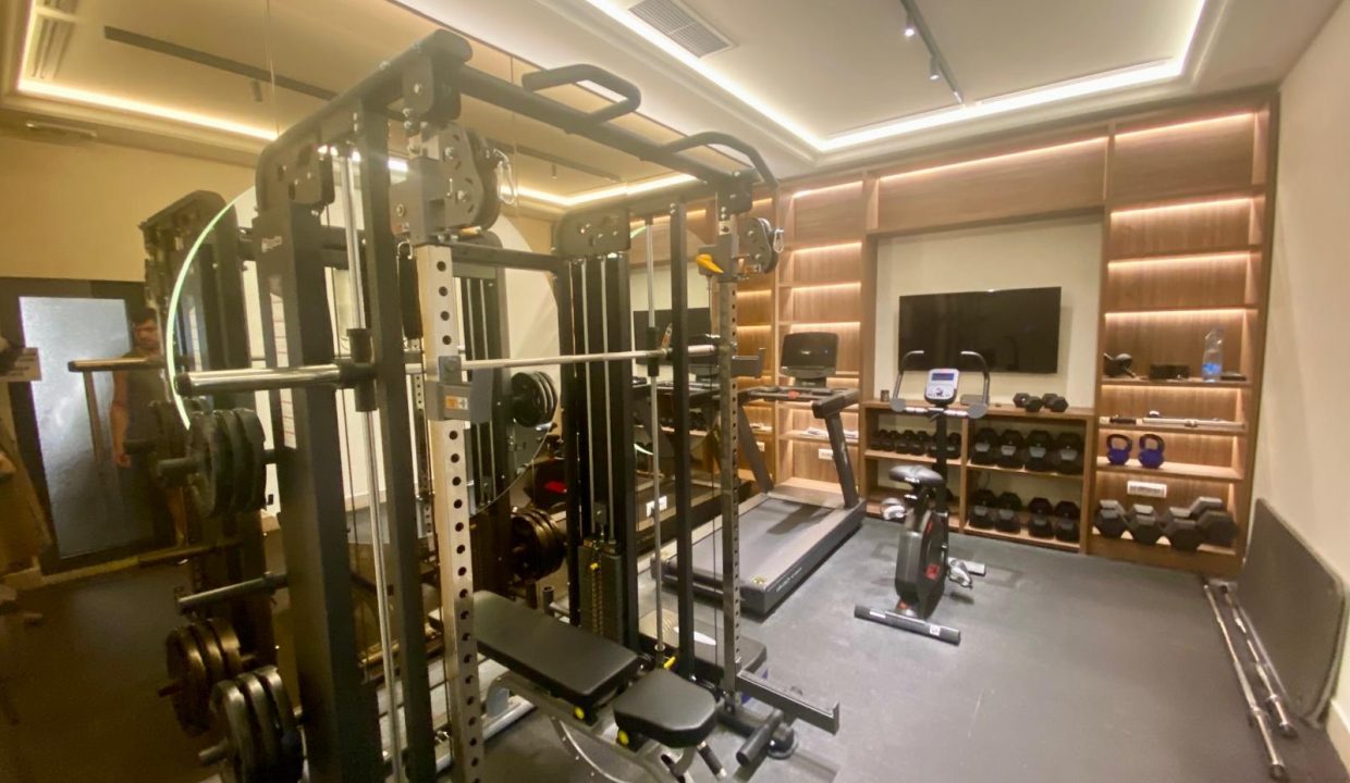 IMG-e4a05c12102e35cbc1e0c0eebda709dc-V