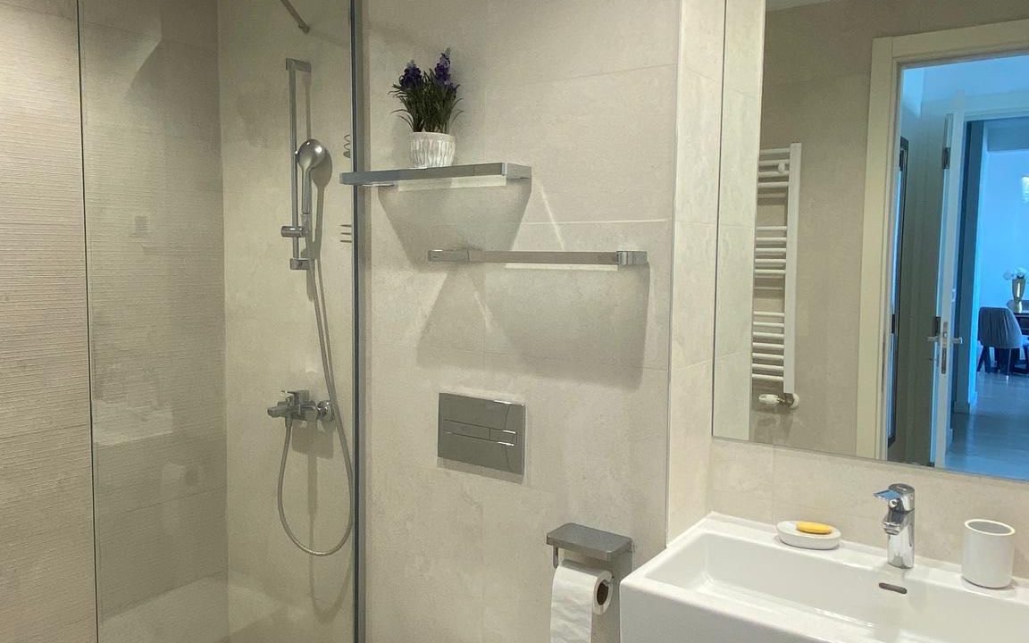 ae6cf163-1798-467a-a88f-905793dfeb5d