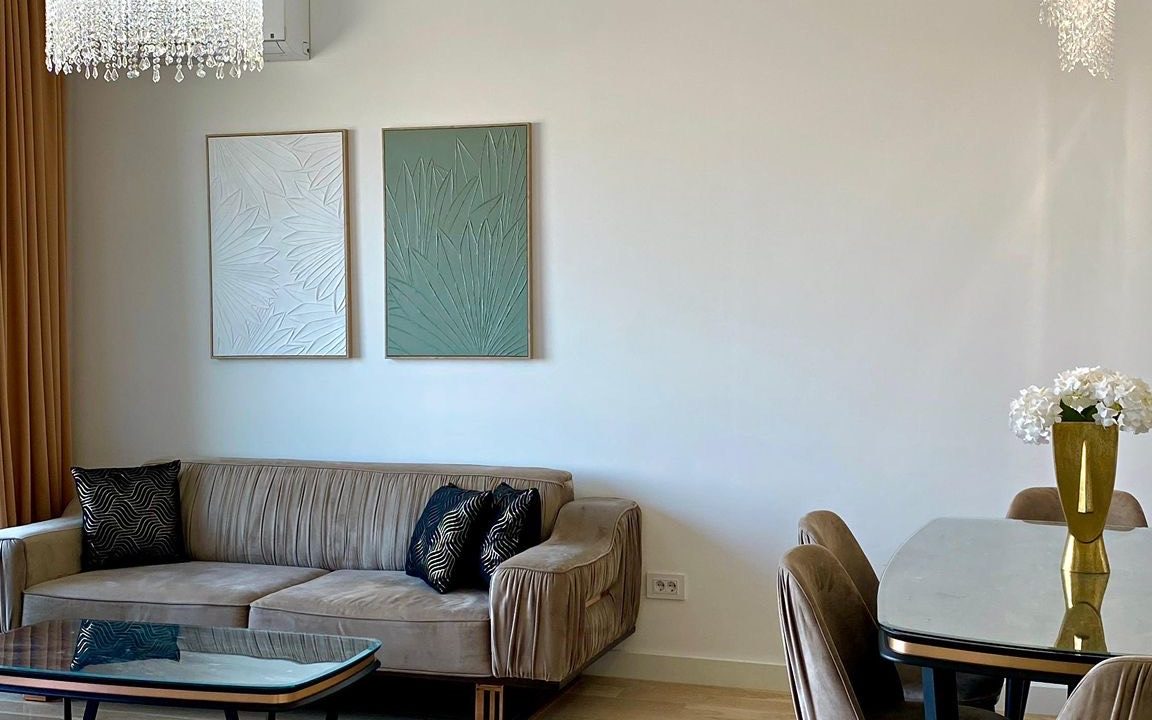 c2ecece2-3968-47fc-88b7-745d47a5a9ff