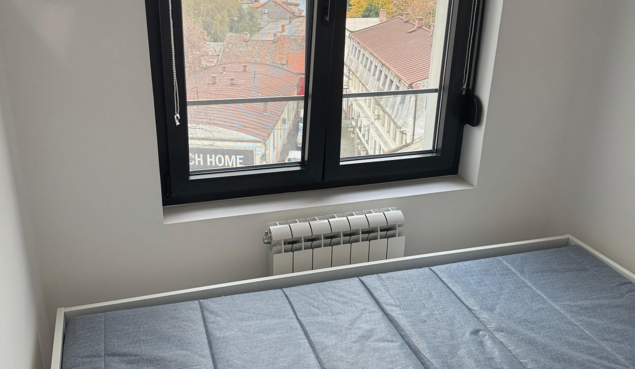 da025d0f-aea6-4c52-8a77-8a807c160ab0