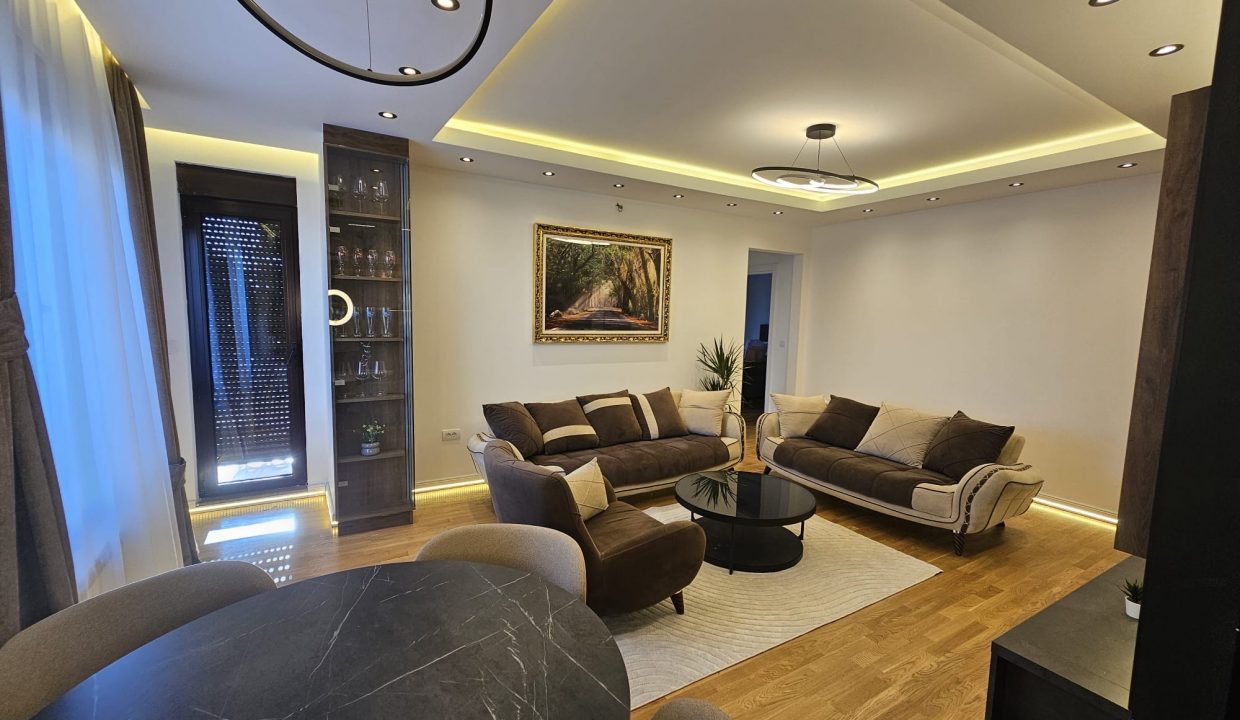 dcbb1644-faea-4f5a-84bd-445c1c317188