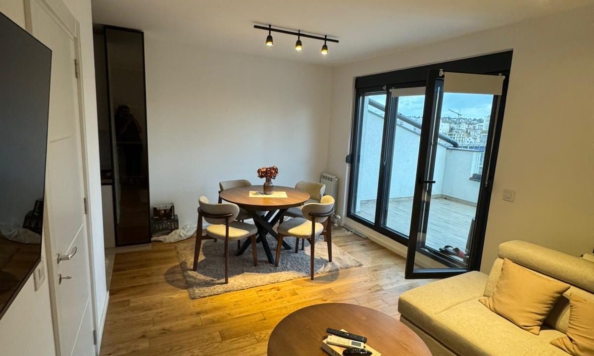 ea139177-58cf-4bc8-9618-f5c809977db2