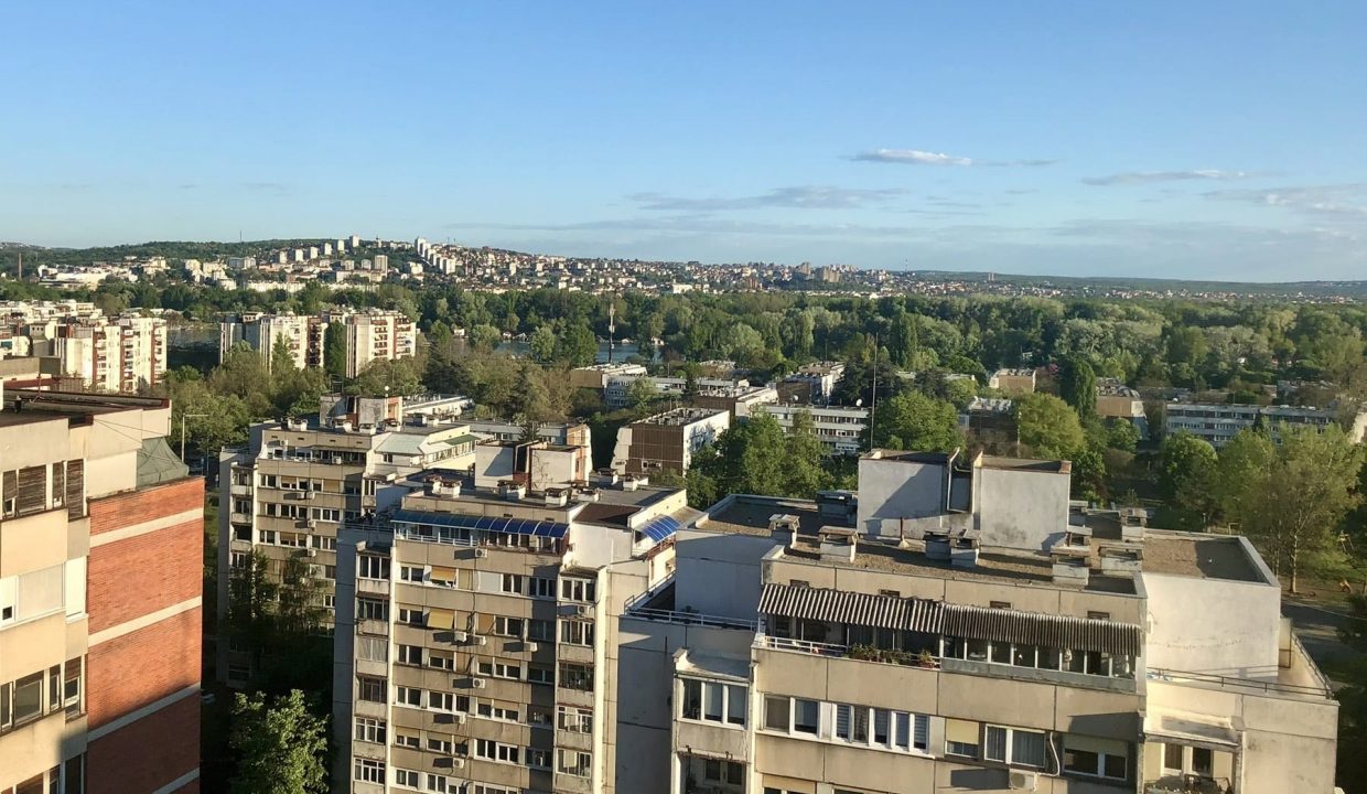 1b312841-524f-4d11-8215-ada68545a311