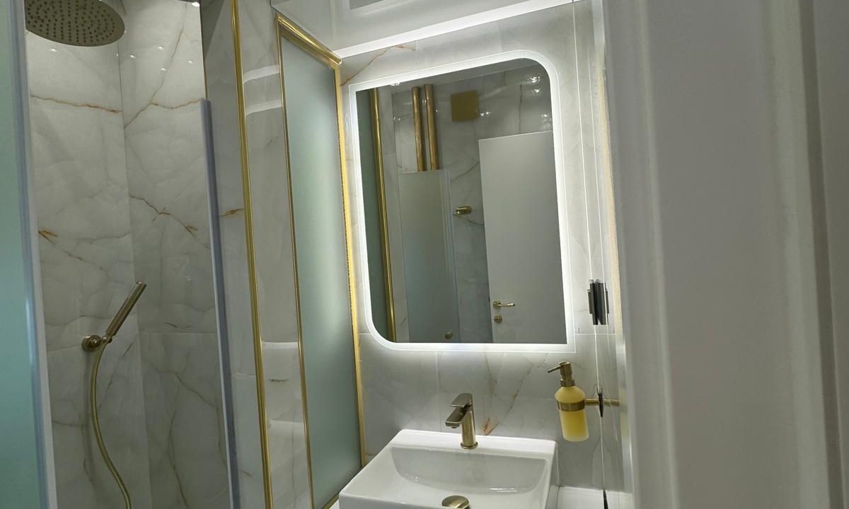 20d4049c-2d9a-4d3a-8e39-27c606e6763b