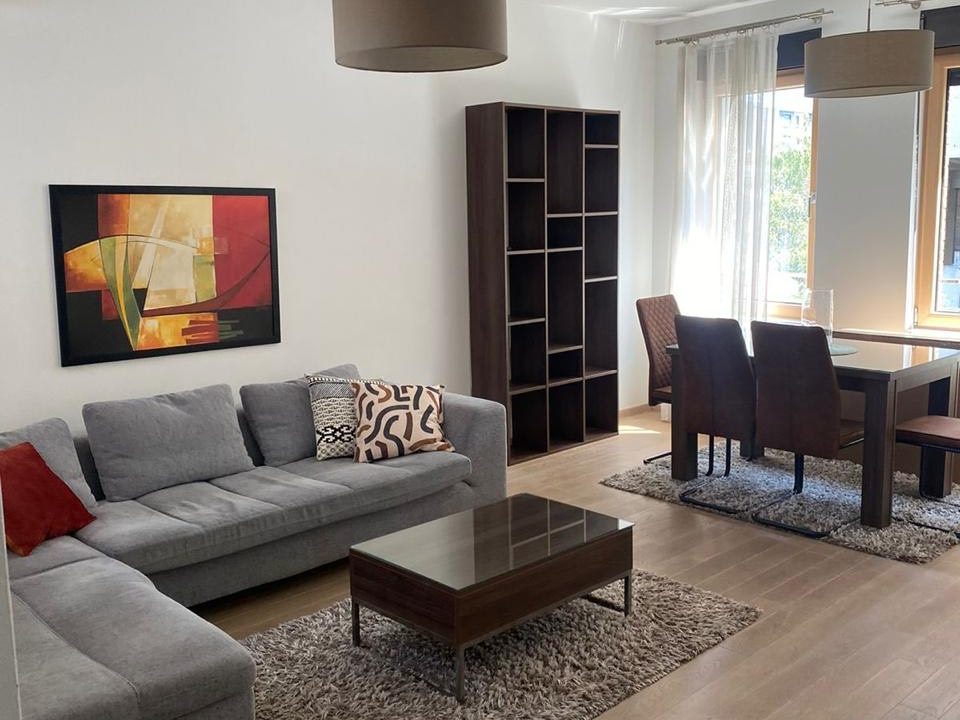 367cb3dd-8c00-40e7-a213-3bf0edfbb813