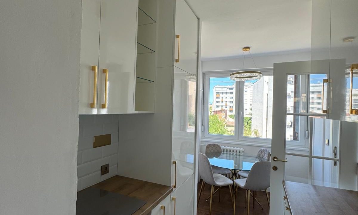 47dbfbc7-629d-4022-92a8-4f2ce1d25a7f