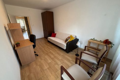 900fbff3-ee51-4a53-93bd-4c1b2c7ae3c2