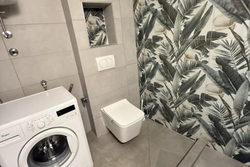 IMG-8dc74a0bbb7881b67c82035ee7d678fa-V