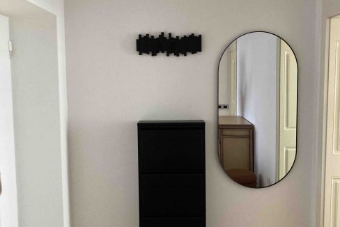 IMG-92aa14839236f726cf7050236ca717fe-V