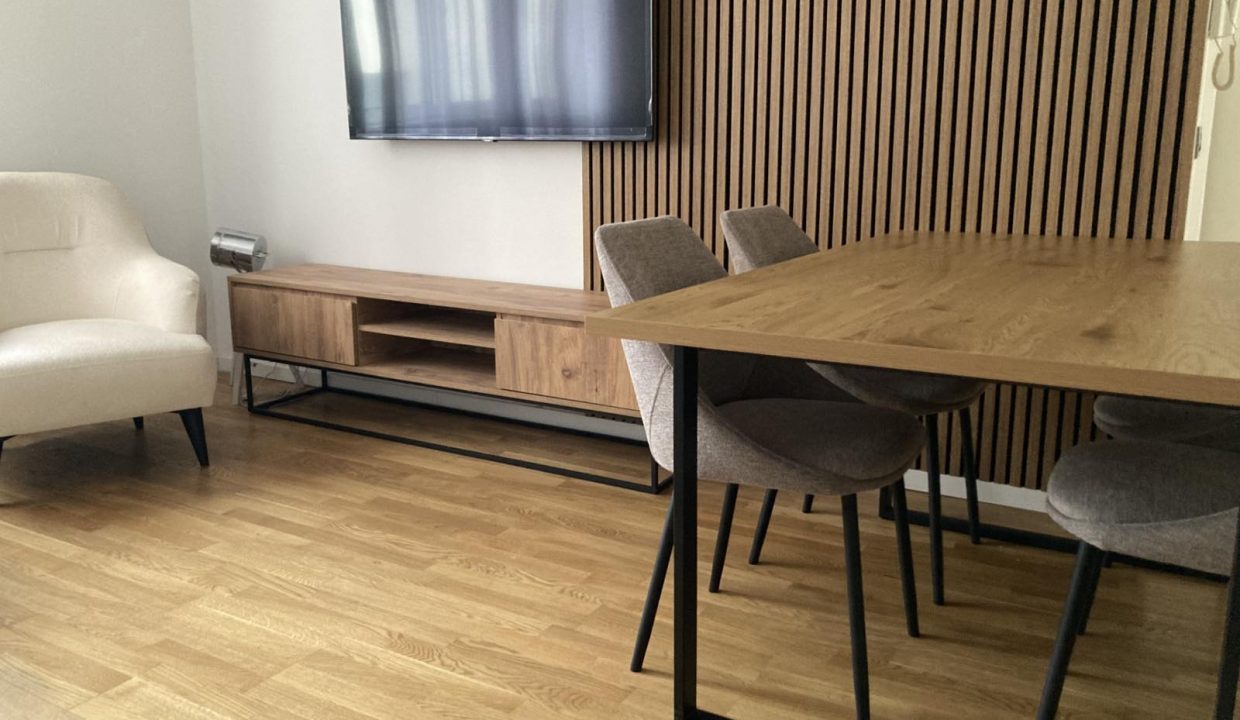 IMG-acf07f91694ba6a74b803ac23e5f360d-V