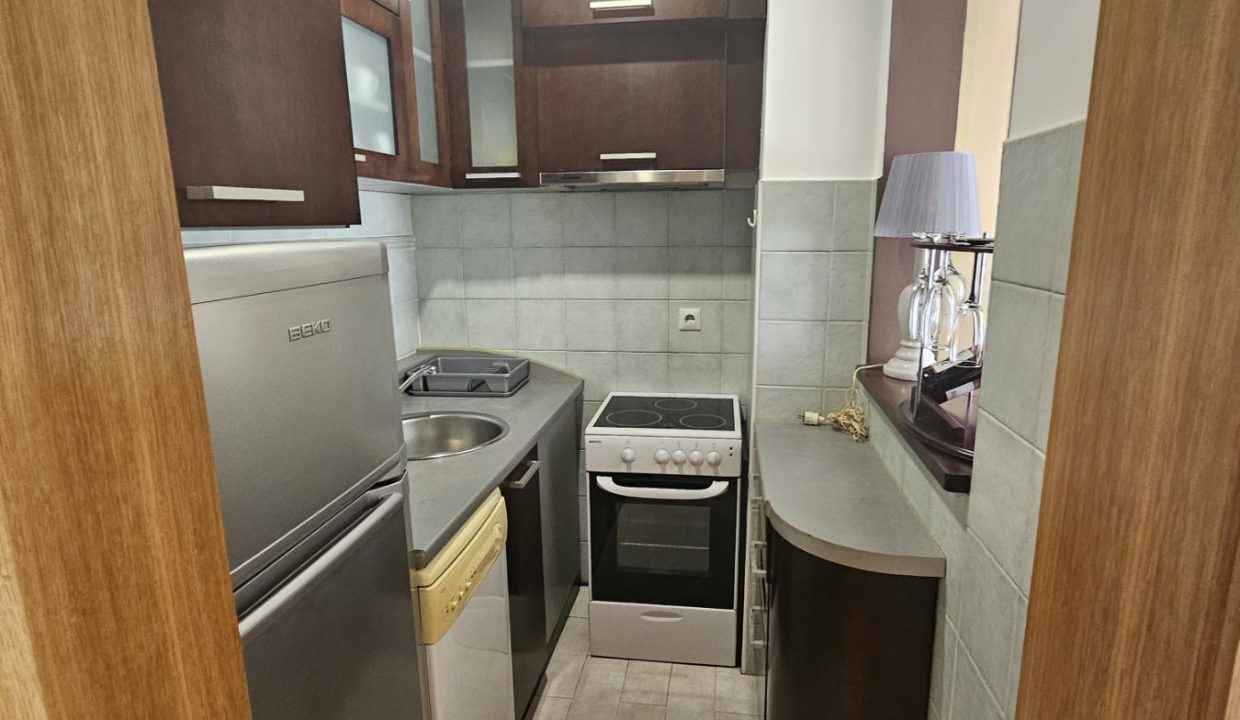 IMG-e19f35a796ca6324d377eab4d21e238e-V