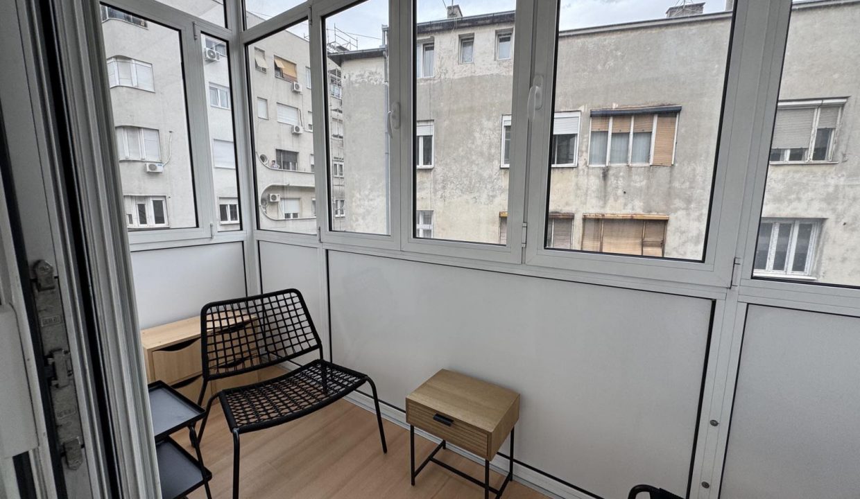 IMG-feabe7f045a76b82aa3428973c078a1a-V