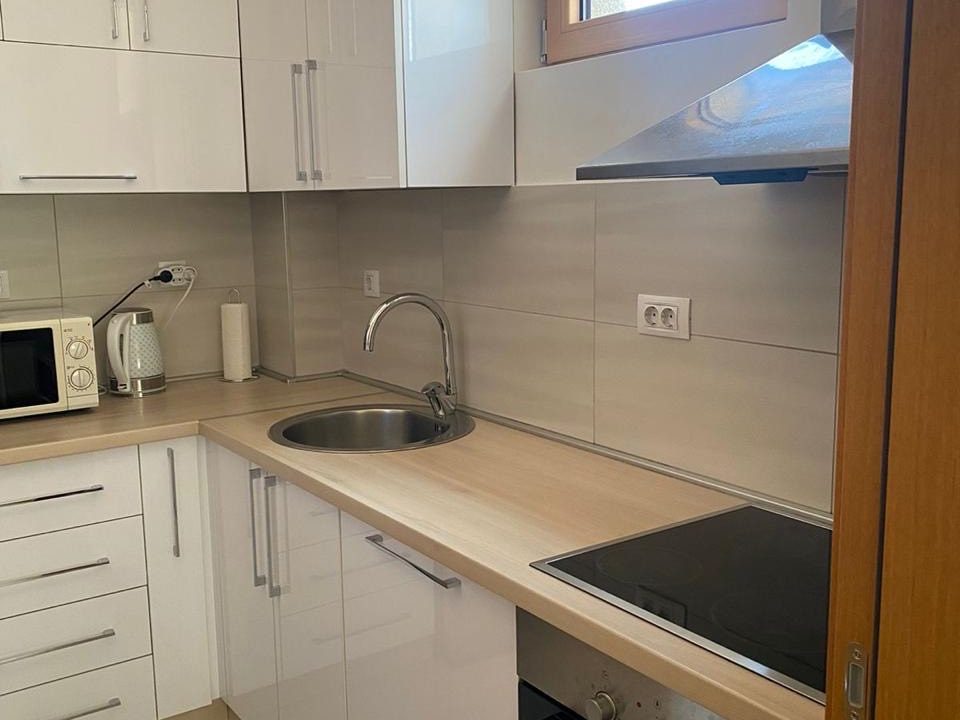 ce7db225-cd9e-4f01-ae02-8664315a78fd