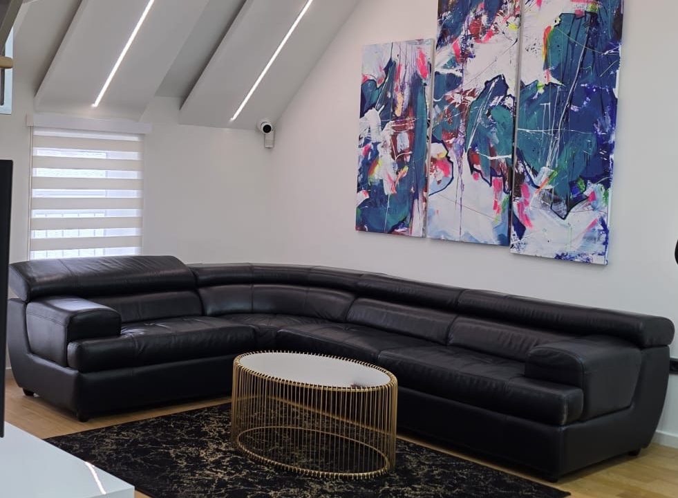 dbaba21f-58bf-43d5-ac90-f76da2adcb91