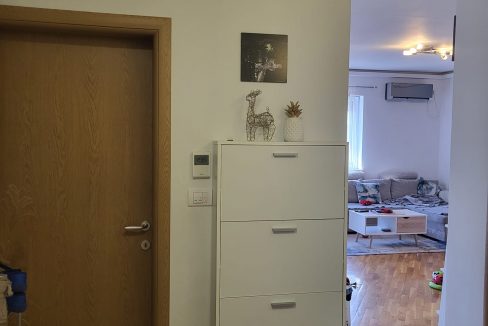 4a8614f1-063e-4c76-b6a6-91f41de14cf9