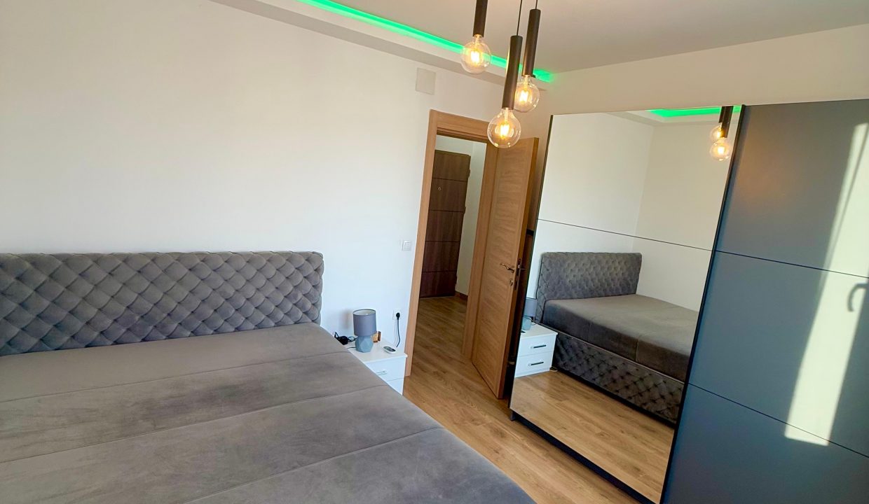 5b17112b-6fe0-4277-8287-aead646ef25d