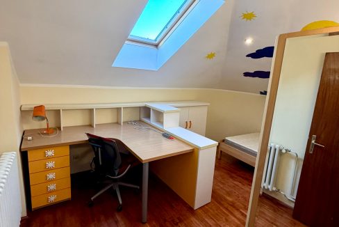 61a62e2a-99e4-4714-b7a8-c2e81551a3d2