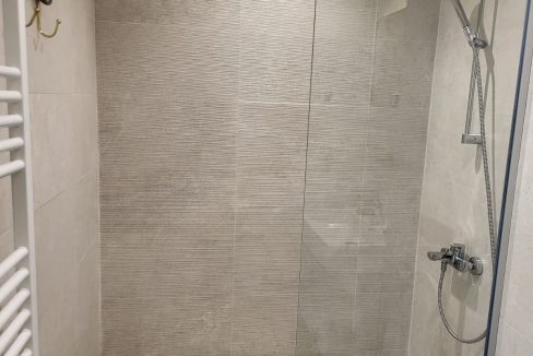 6a91b64a-b3d3-461f-890c-d156726abe7f