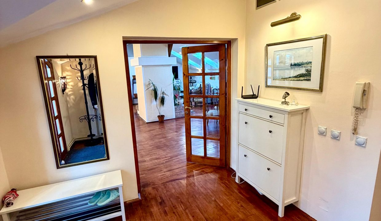 9ae67c0f-11e4-4d44-ac00-e14228fc0057