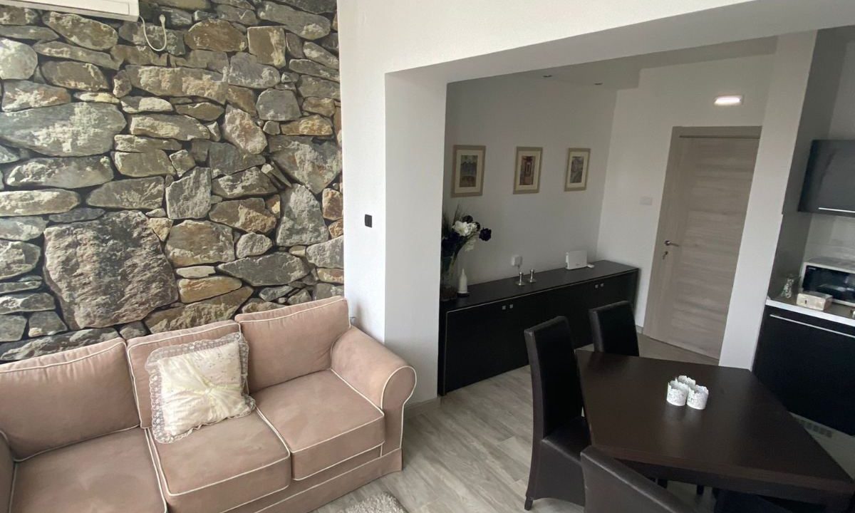 IMG-30fa63d5b4101020b8e7faf31b9e49b4-V