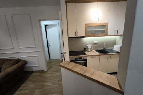 IMG-c0491aa4249b420eb4f7c3a490c8afed-V