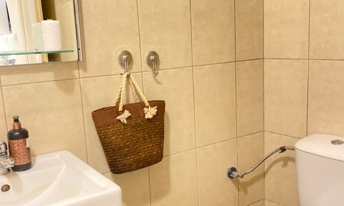 IMG-fdea28582f7056f744a6cf28836aaaef-V