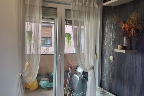 d9727aa5-7cf2-44bb-b47b-96c4e3f211b8