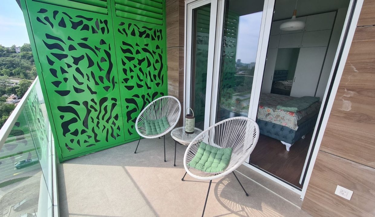 db11c30c-c52c-43ce-a00a-ccff1a3b9c11