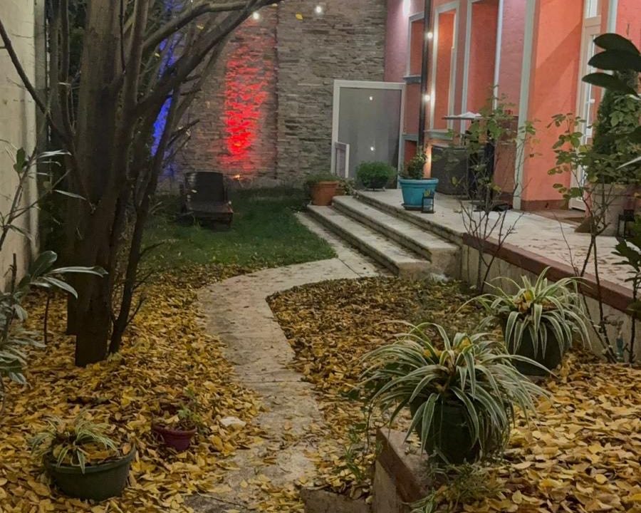 f0eda5d4-8516-404d-960c-2f1be25d4bfd