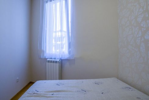 Paunov Breg 31 (1) (1)