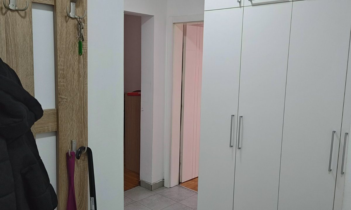 IMG-09ad573db7dd729f839b899d305ab4cc-V